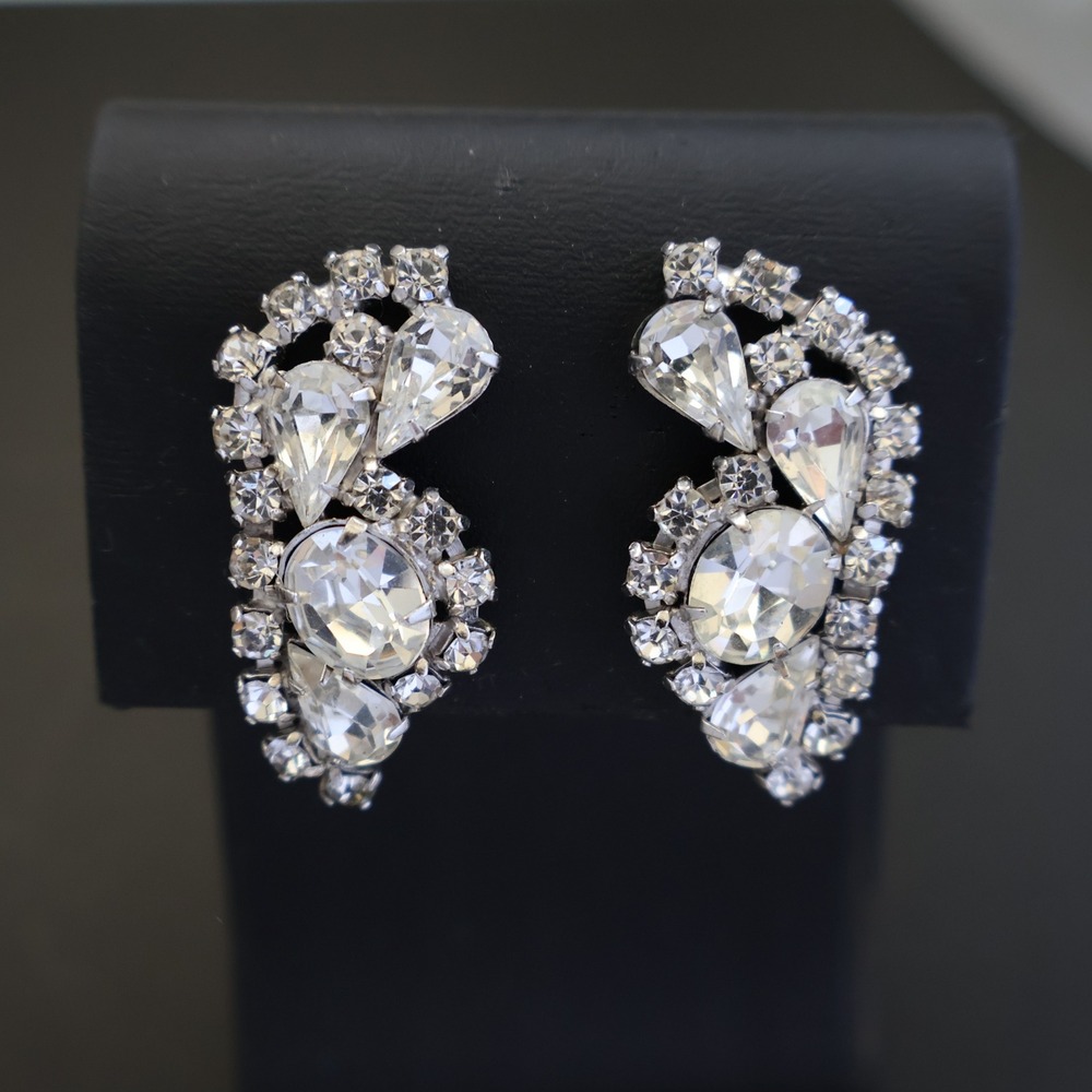 Vintage Clear Rhinestone Cluster Clip On Earrings Silver Tone Wedding Formal